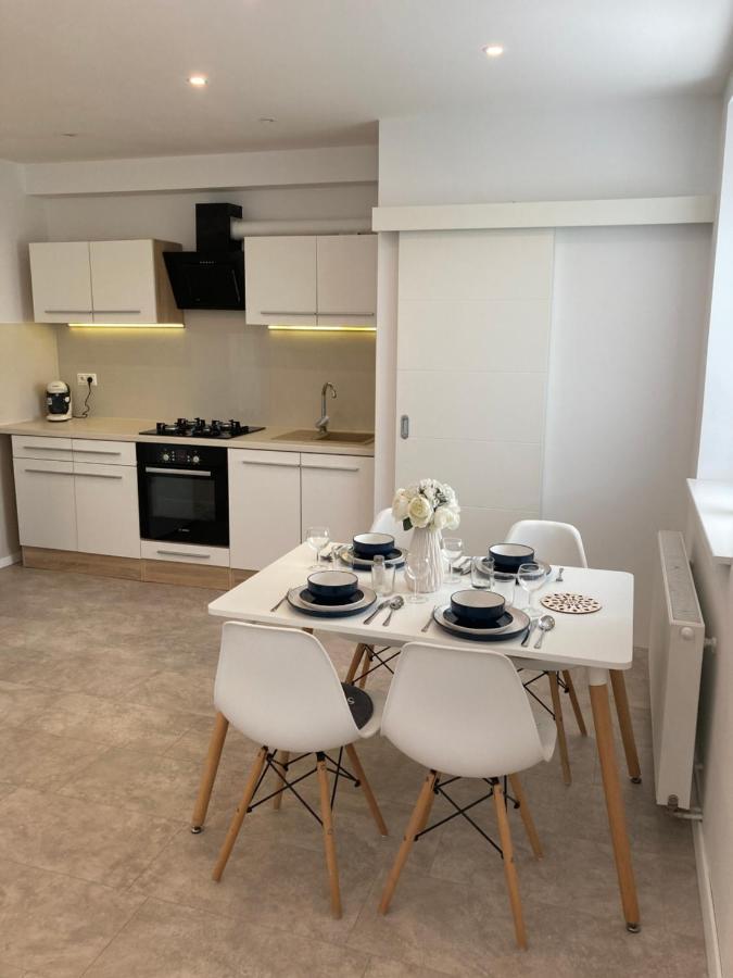 Apartman Duna Piest'any Eksteriør billede
